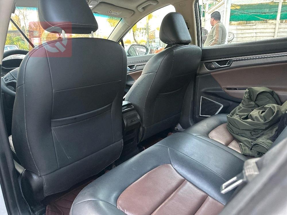 جيلي إمجراند جي إس